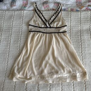 Victoria’s Secret Women XS Angels Cream Black Lace Trim Chiffon Babydoll Nightie